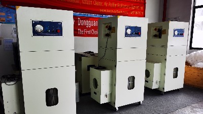 車間用粉塵除塵器，執(zhí)信環(huán)保助力工業(yè)生產安全凈化粉塵。